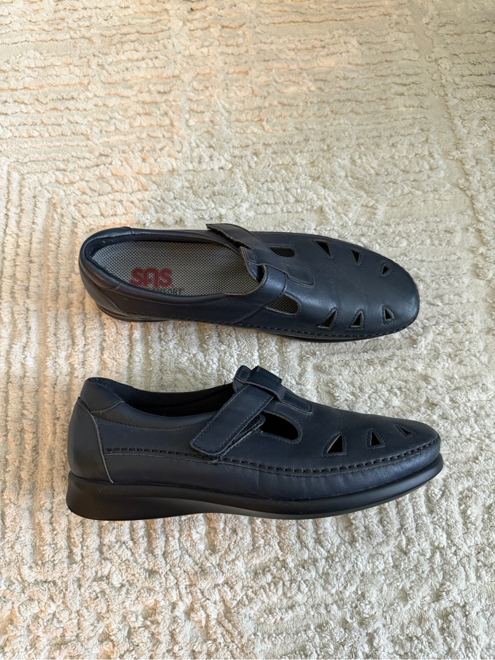 SAS Black Leather Cutout Mary Jane Comfort Walking Shoes Hook Loop